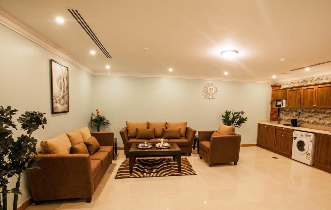 Shally Residence 3 Αλ Κομπάρ Εξωτερικό φωτογραφία